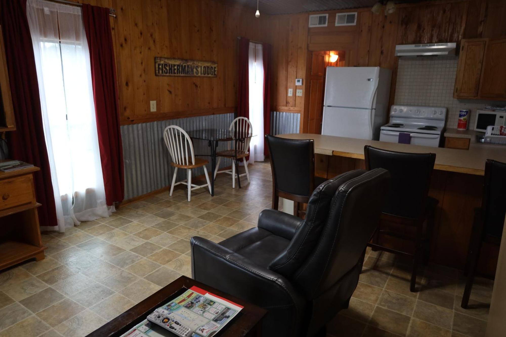 Turn On Inn Lake Village Chambre photo