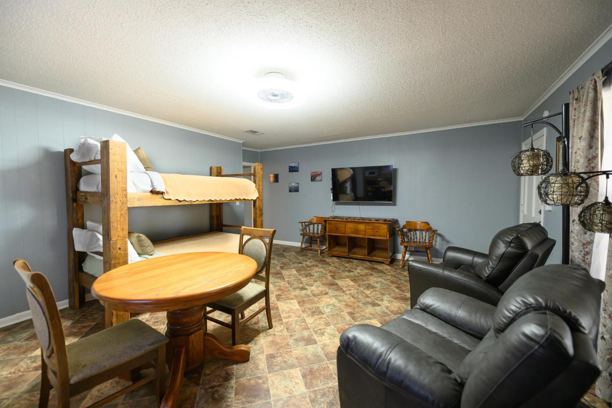 Turn On Inn Lake Village Chambre photo